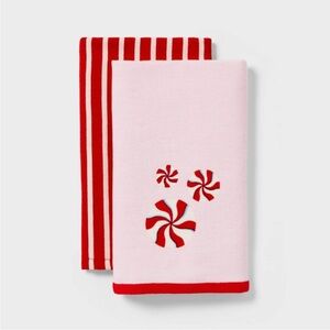 2!!!! WONDERSHOP NEW 2pc Christmas peppermint swirl hand towels -pink/red